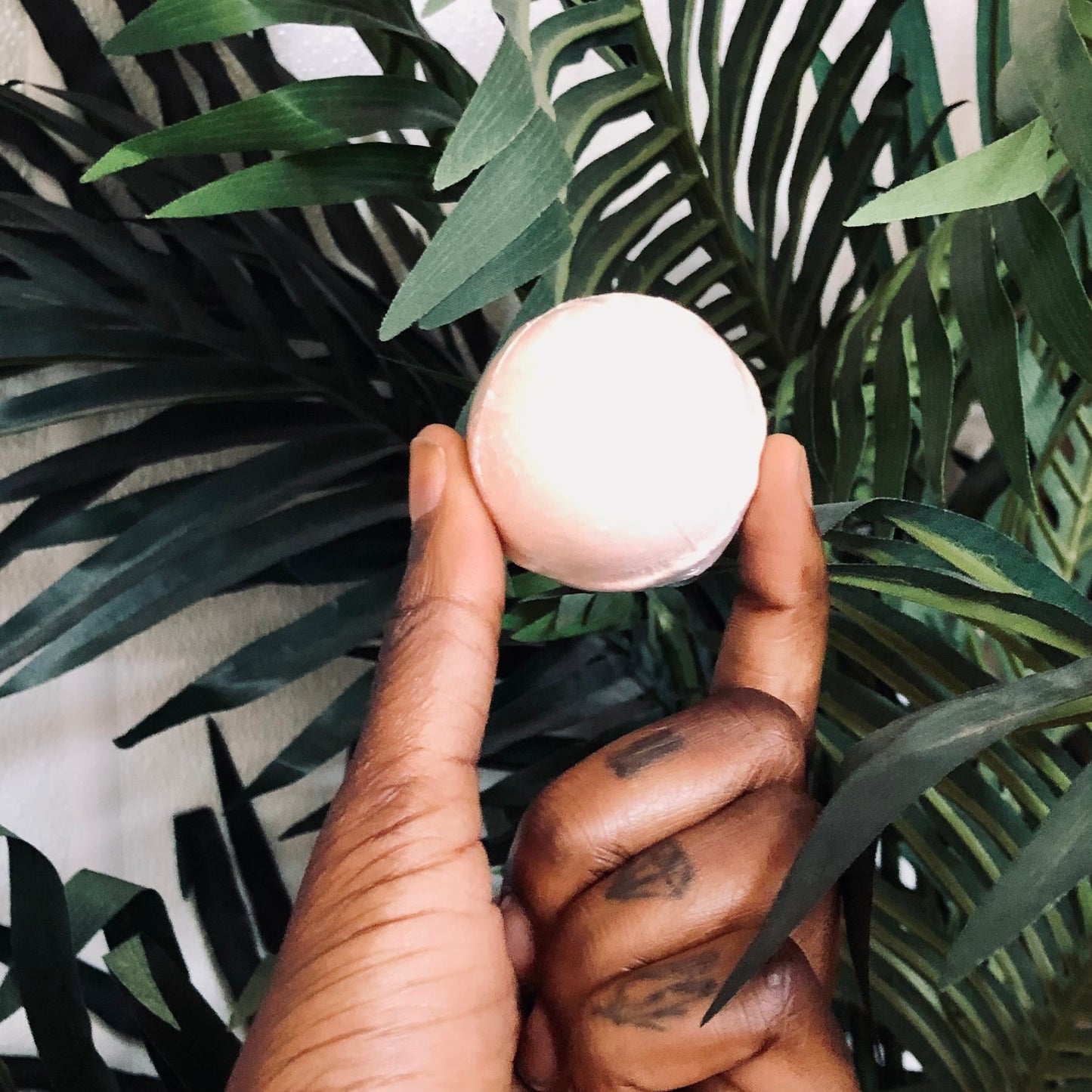 Scents of Living - Essential Oil Infused Bath Bombs